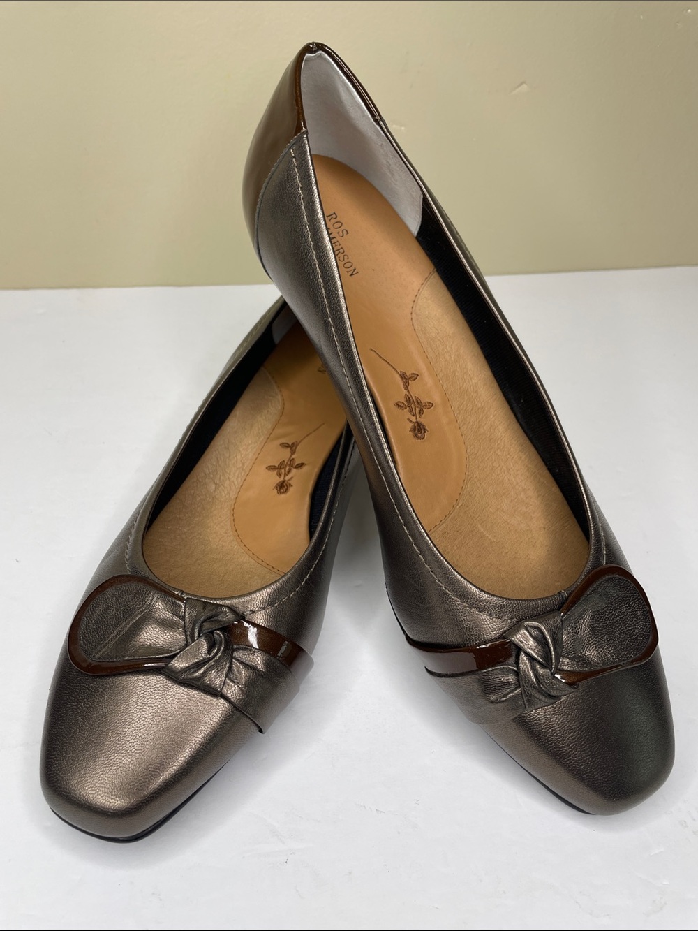ROS HOMMERSON Bronze Metallic Leather Low Wedge BOSTON Comfort Pump Shoes 12 W